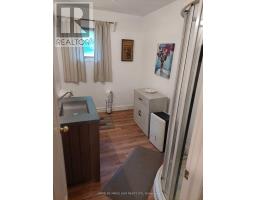 16431 Hwy 35, Algonquin Highlands, ON K0M1J1 Photo 17