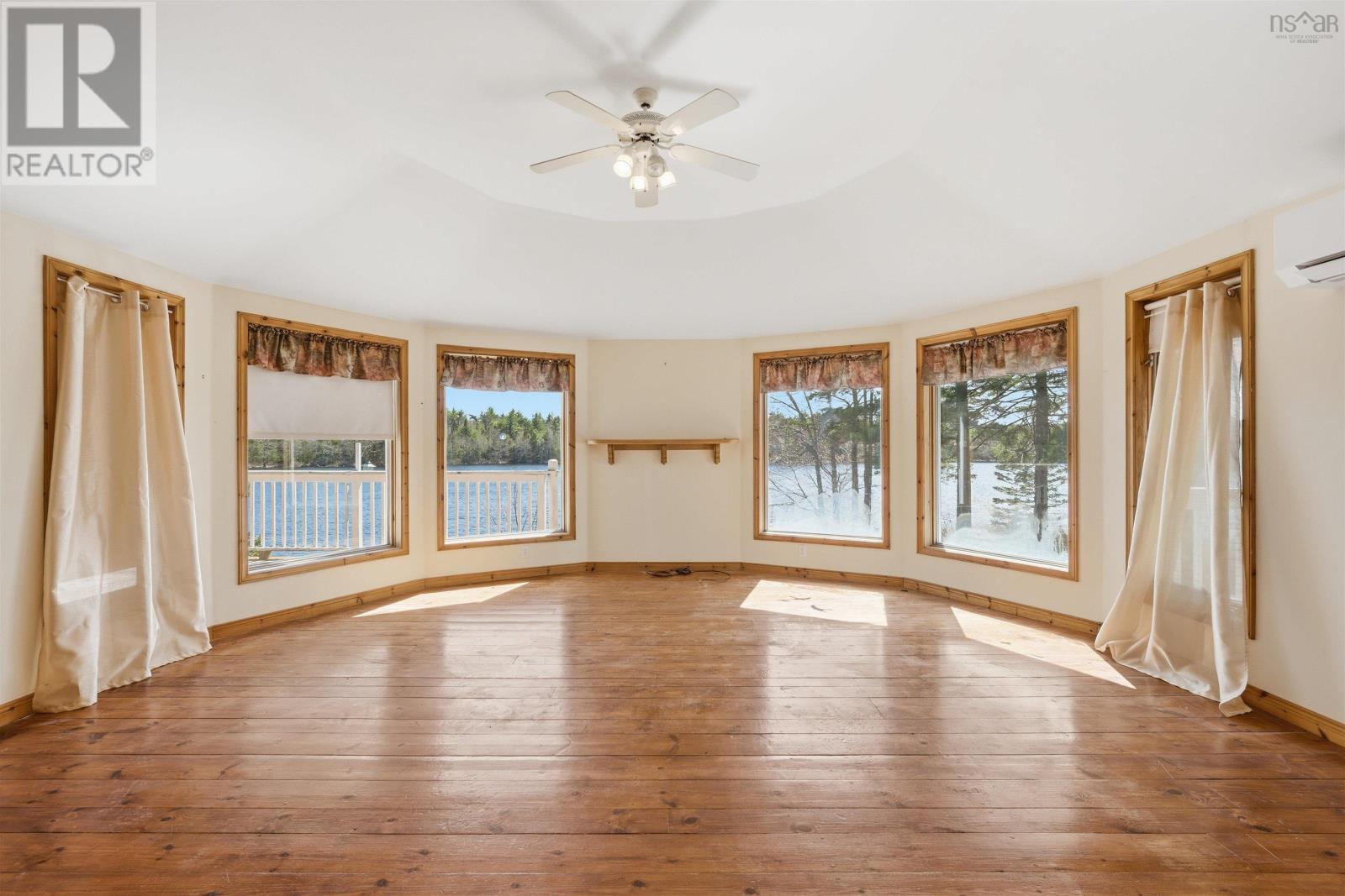 Property 7 of 49 of 1471 Medway River Road