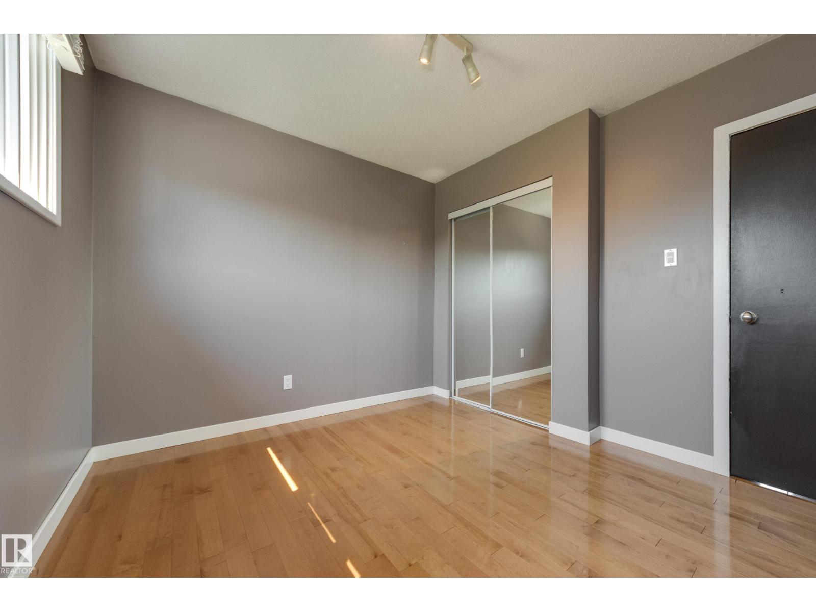 8003 136 AV NW - Image 20