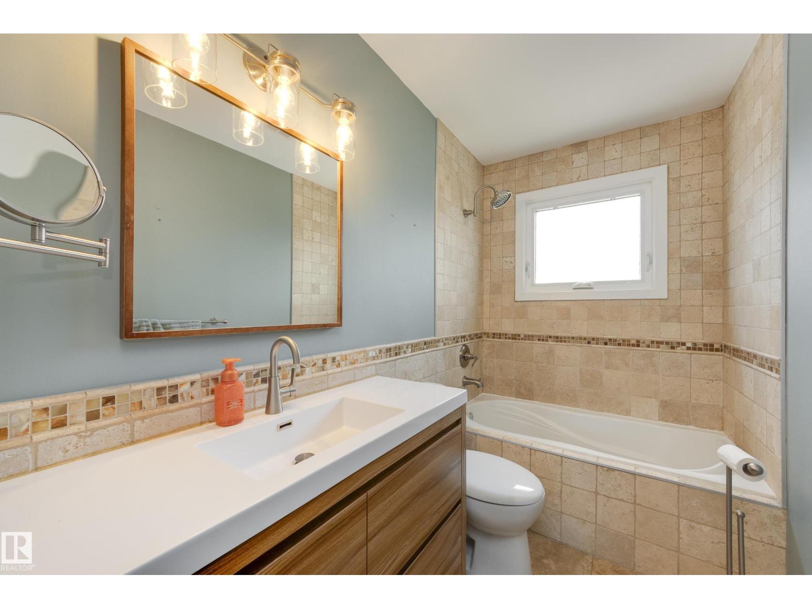 8003 136 AV NW - Image 21