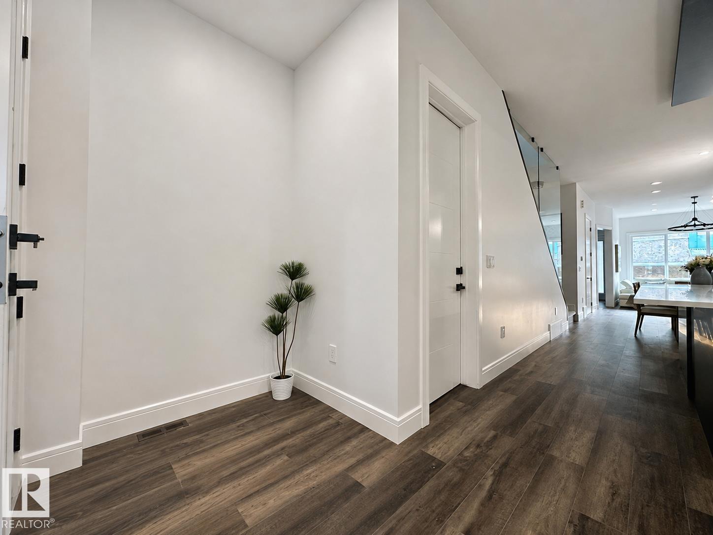11230 125 ST NW - Image 5