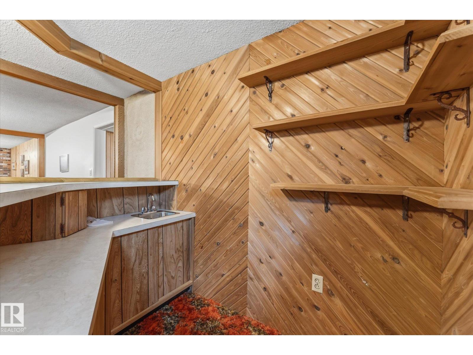 8727 73 ST NW - Image 31