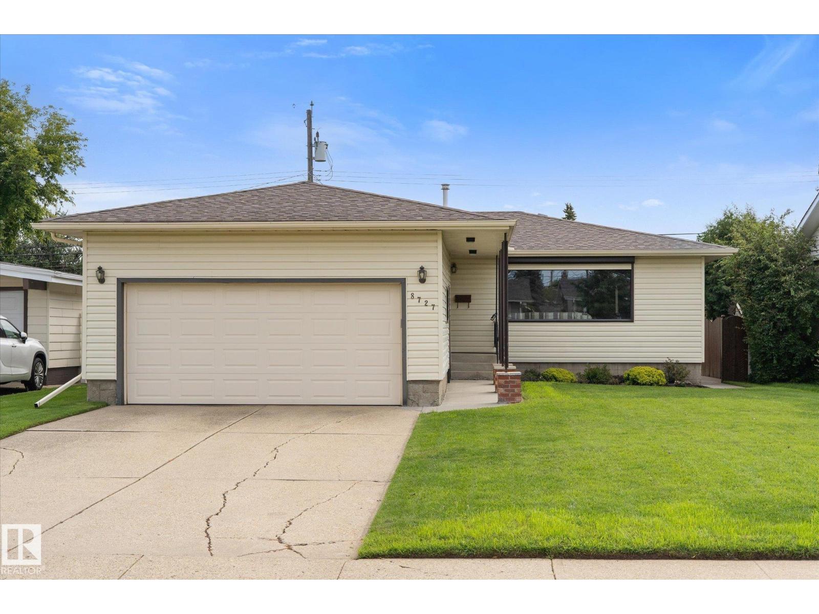 8727 73 ST NW - 2