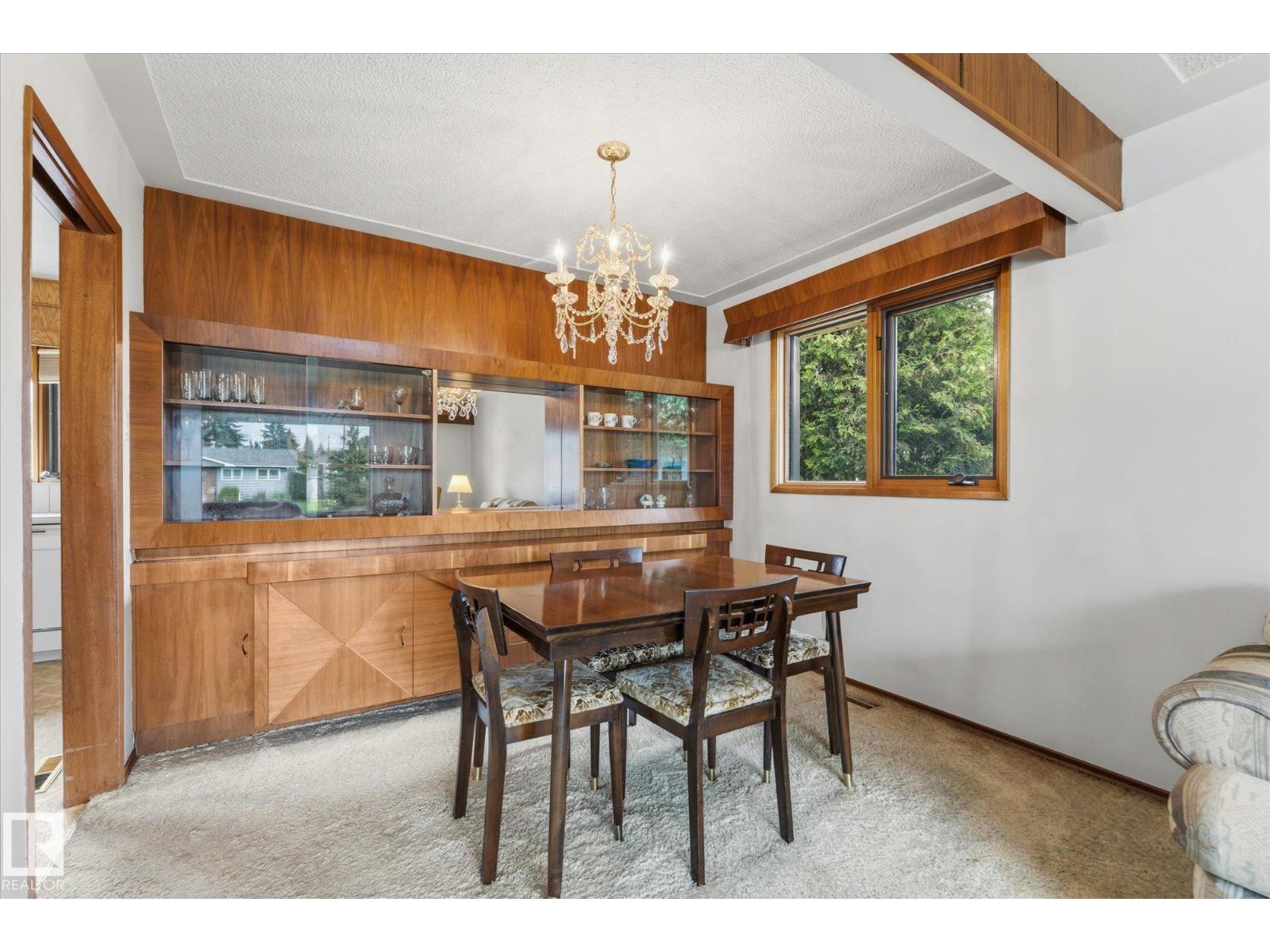 8727 73 ST NW - 11