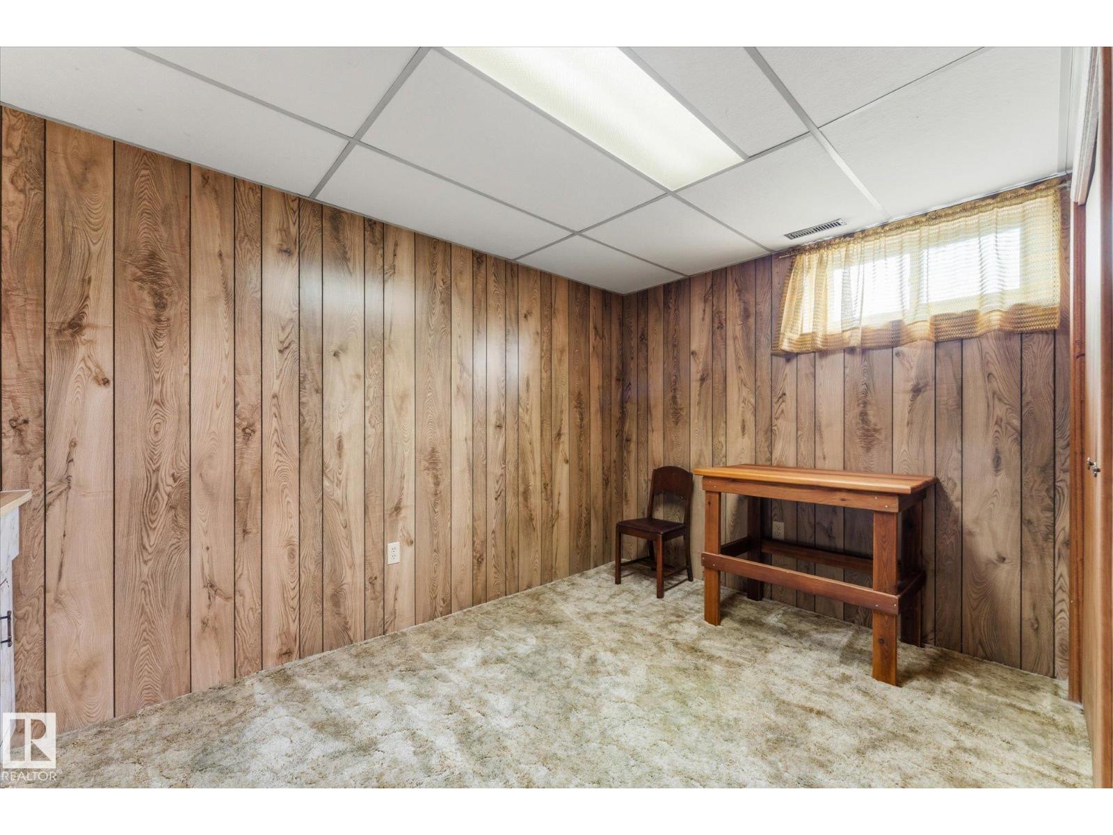 8727 73 ST NW - Image 32