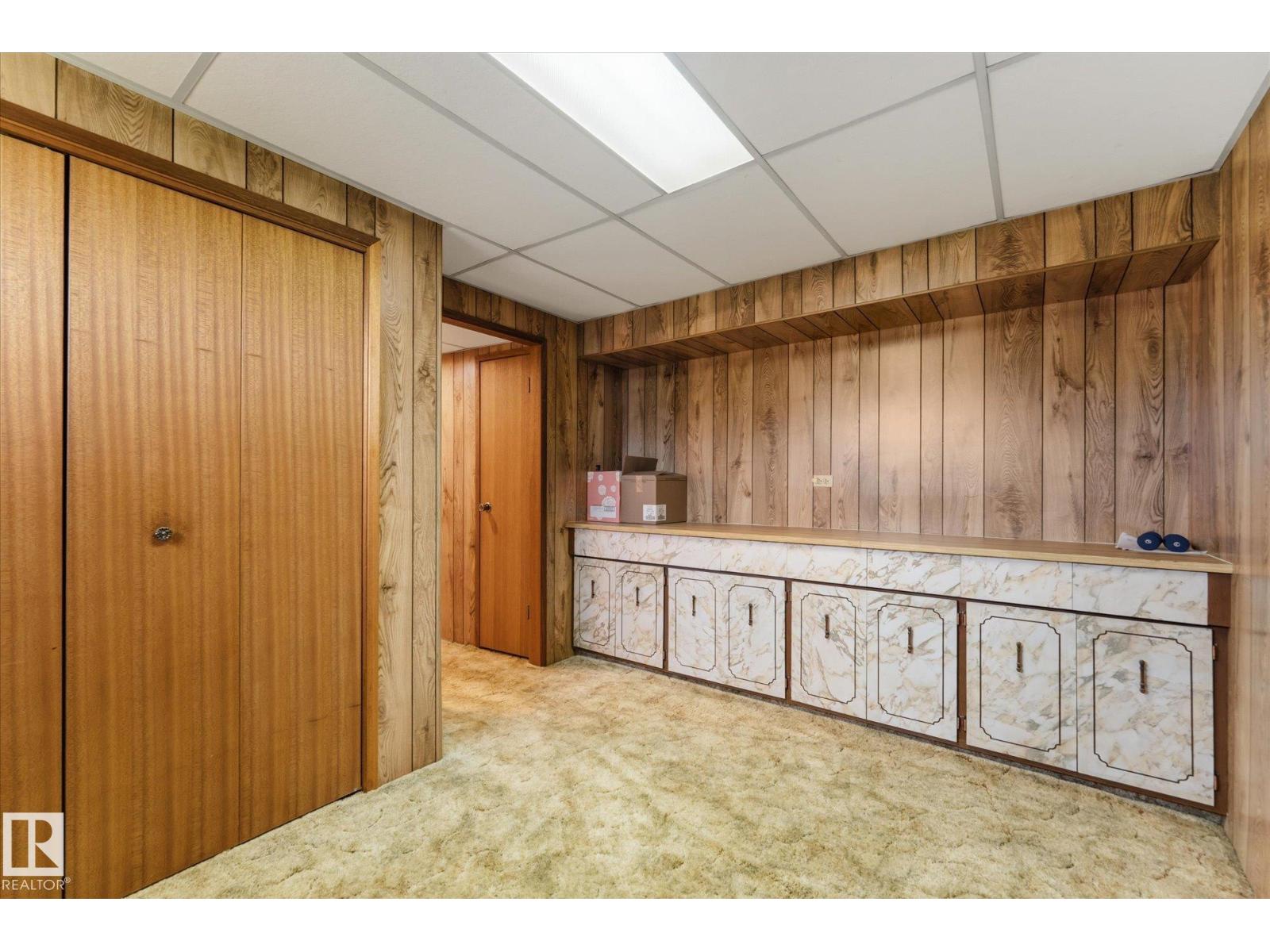 8727 73 ST NW - Image 33