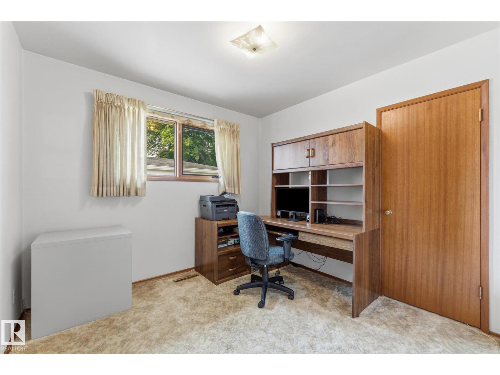8727 73 ST NW - Image 23