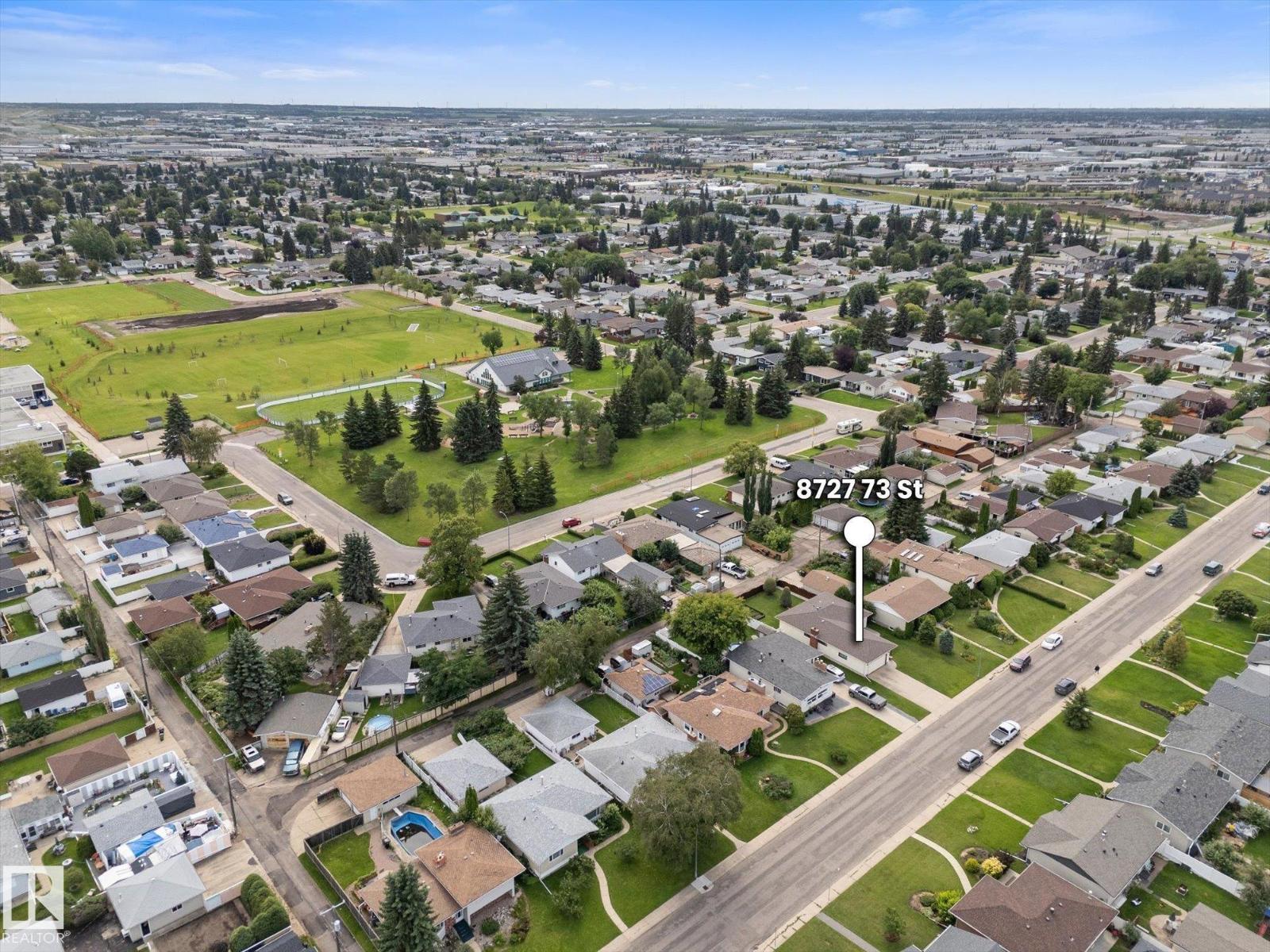 8727 73 ST NW - Image 46