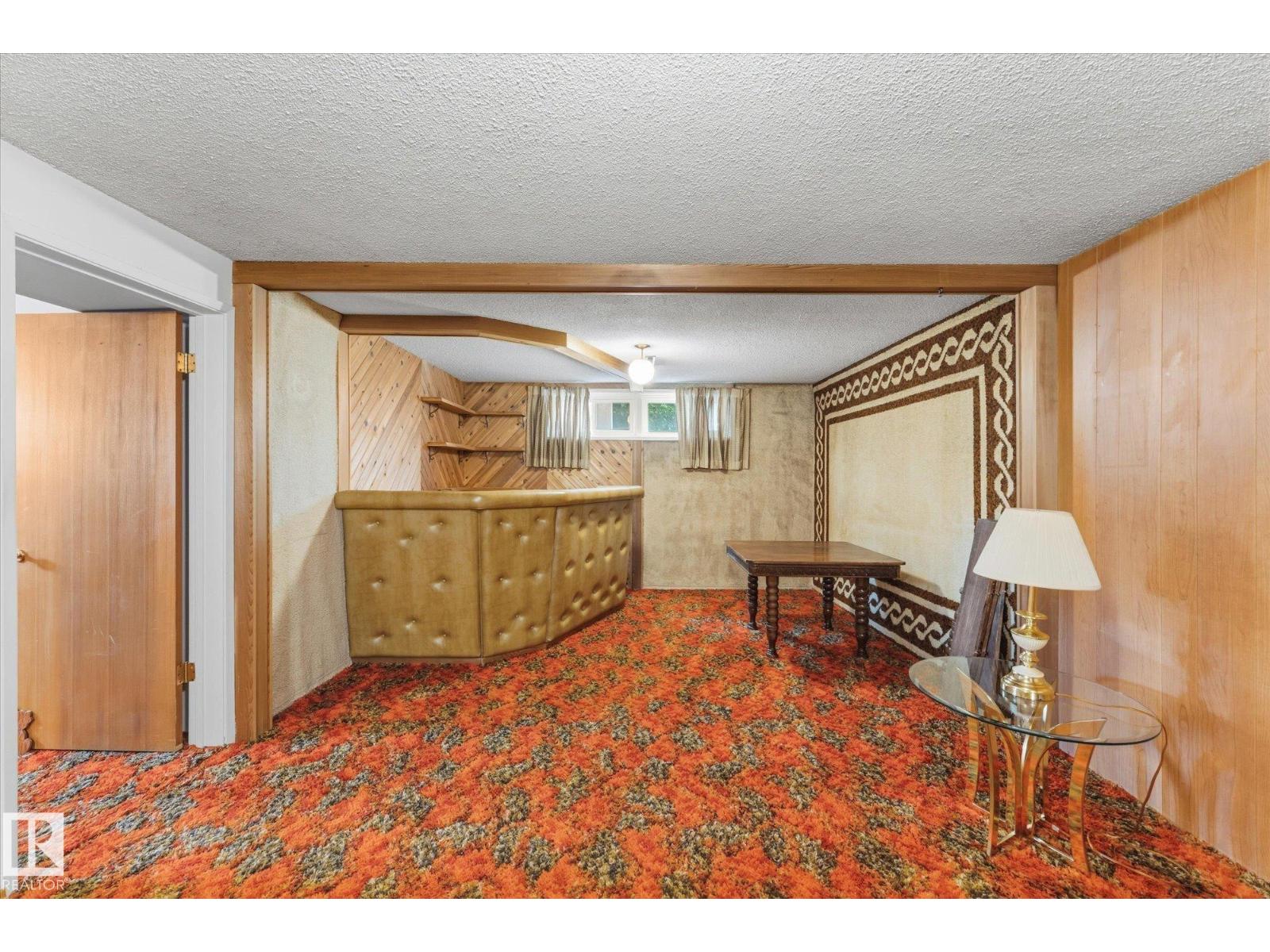 8727 73 ST NW - Image 29