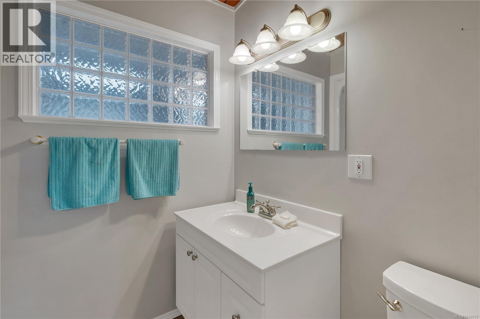 783 Galerno Rd - Image 21