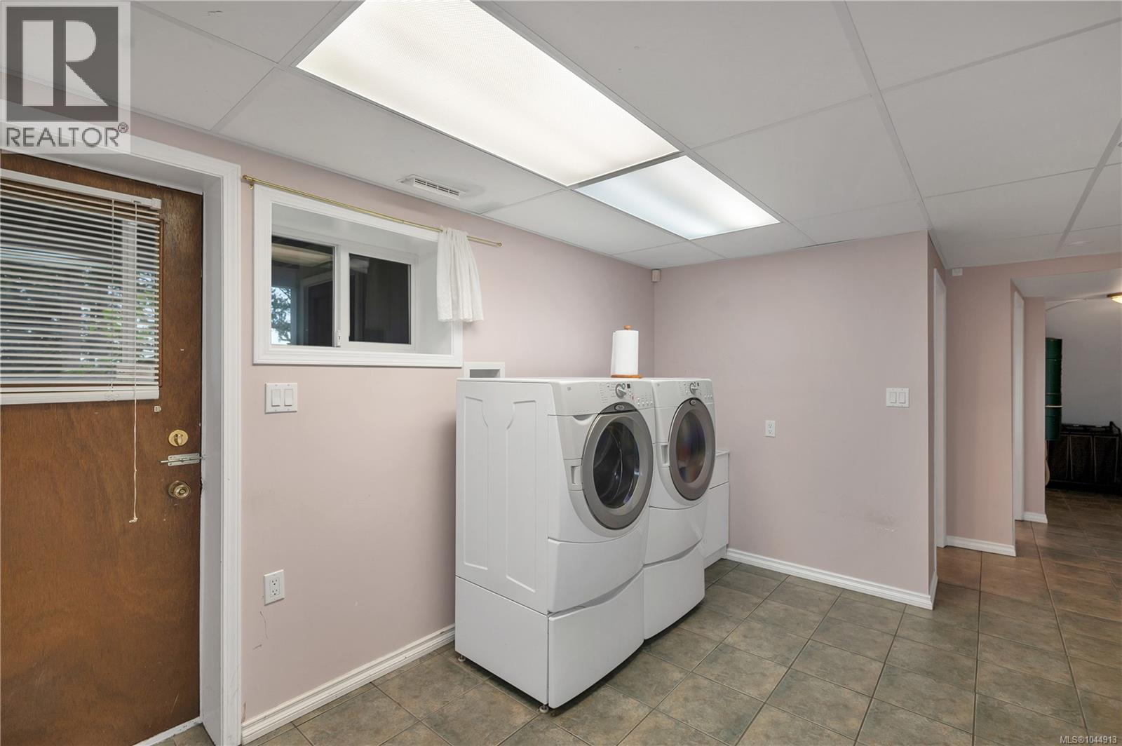 783 Galerno Rd - 35