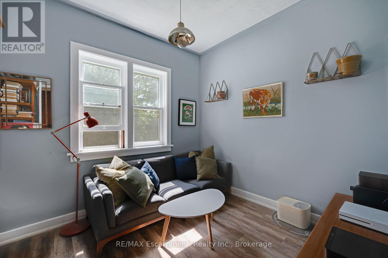 458 WOOLWICH STREET - Image 16