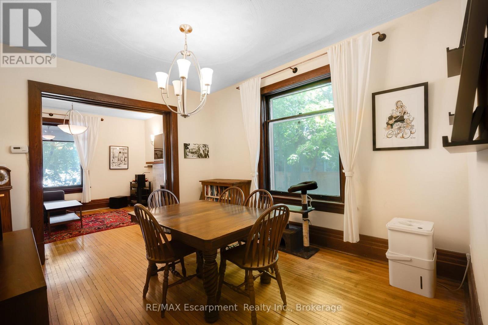 458 WOOLWICH STREET - Image 11