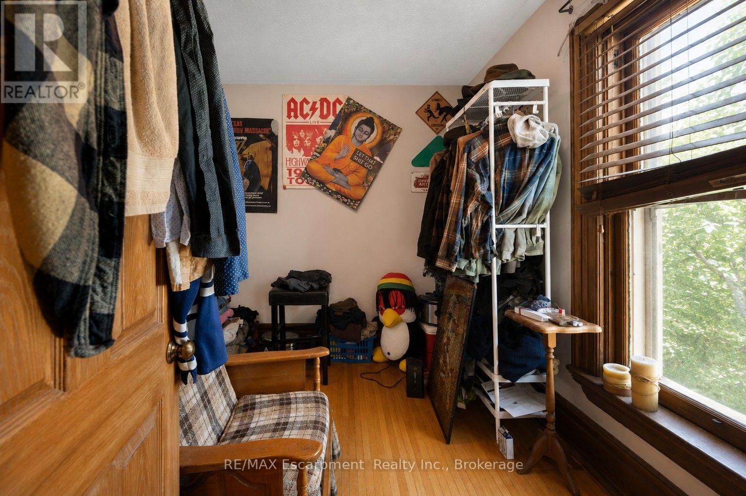 458 WOOLWICH STREET - Image 24