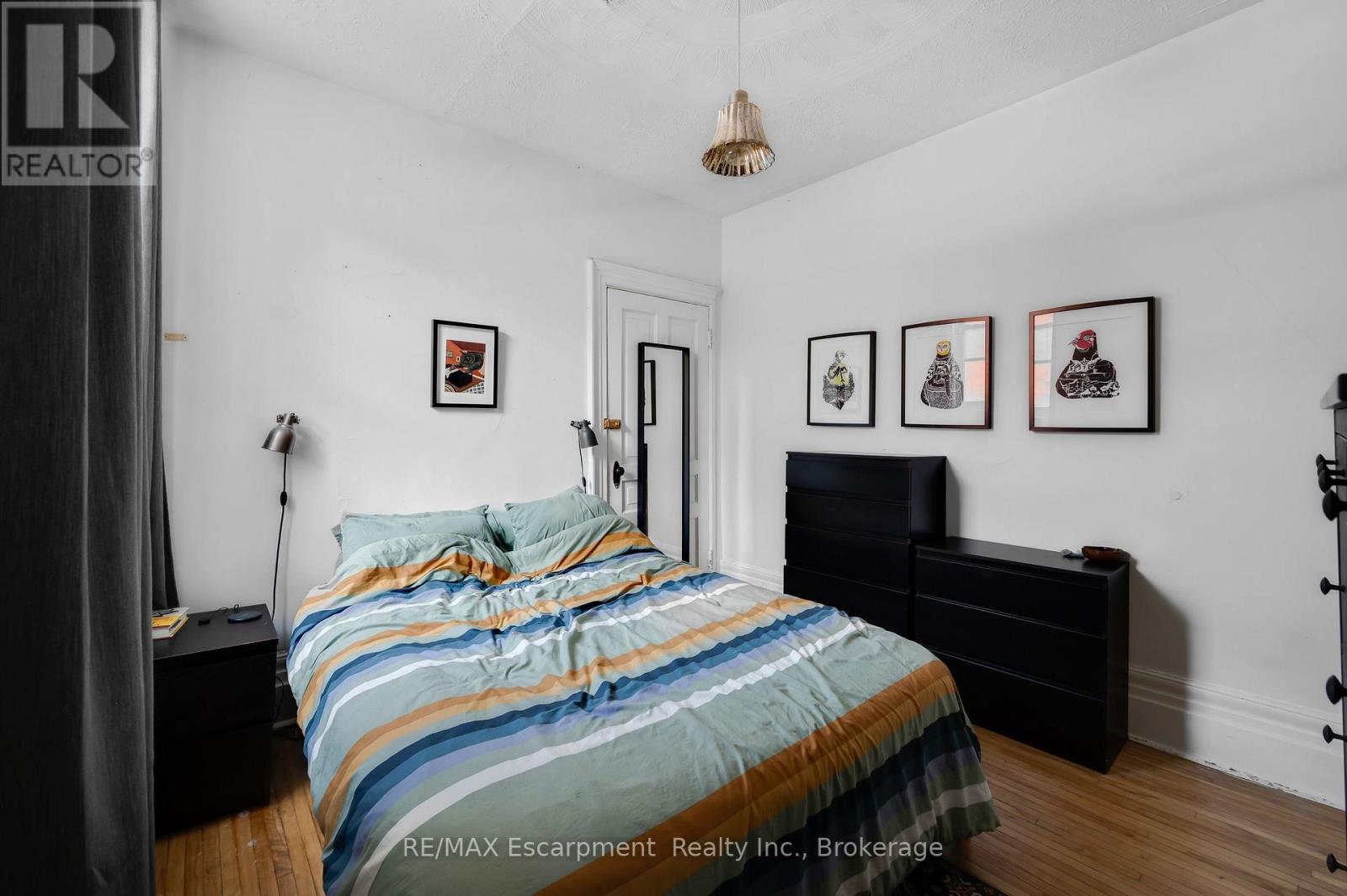458 WOOLWICH STREET - Image 19