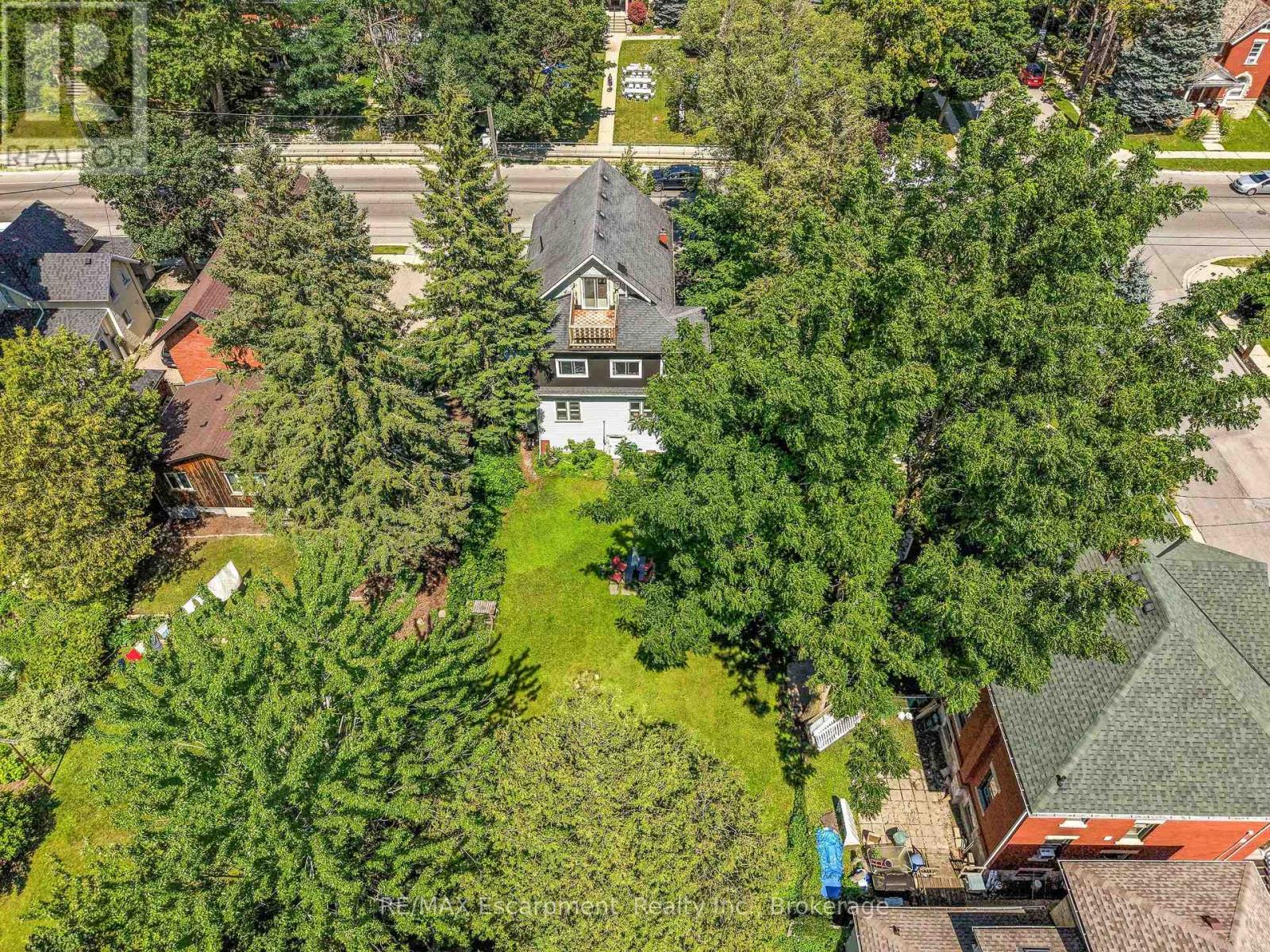 458 WOOLWICH STREET - Image 42