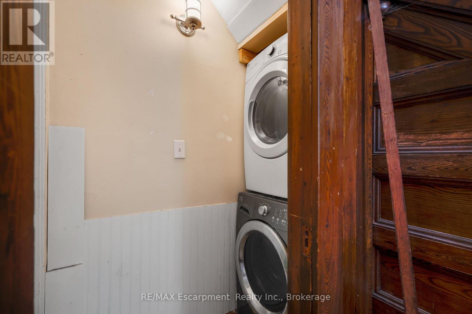458 WOOLWICH STREET - Image 7