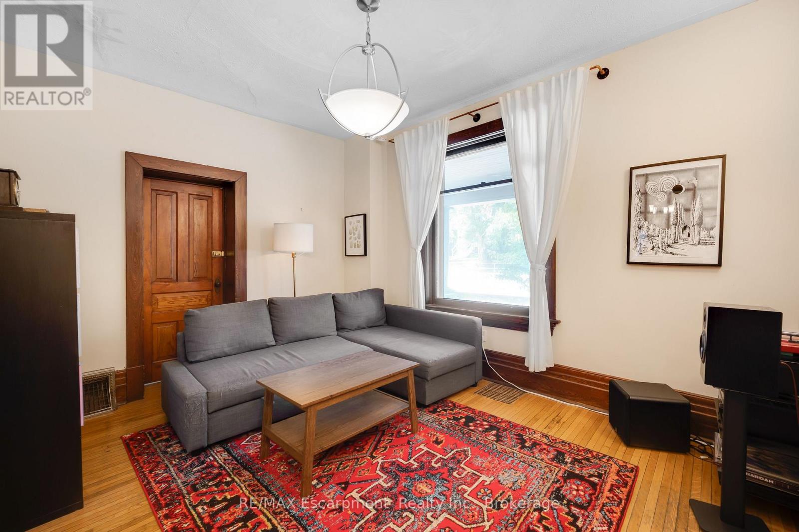 458 WOOLWICH STREET - Image 9