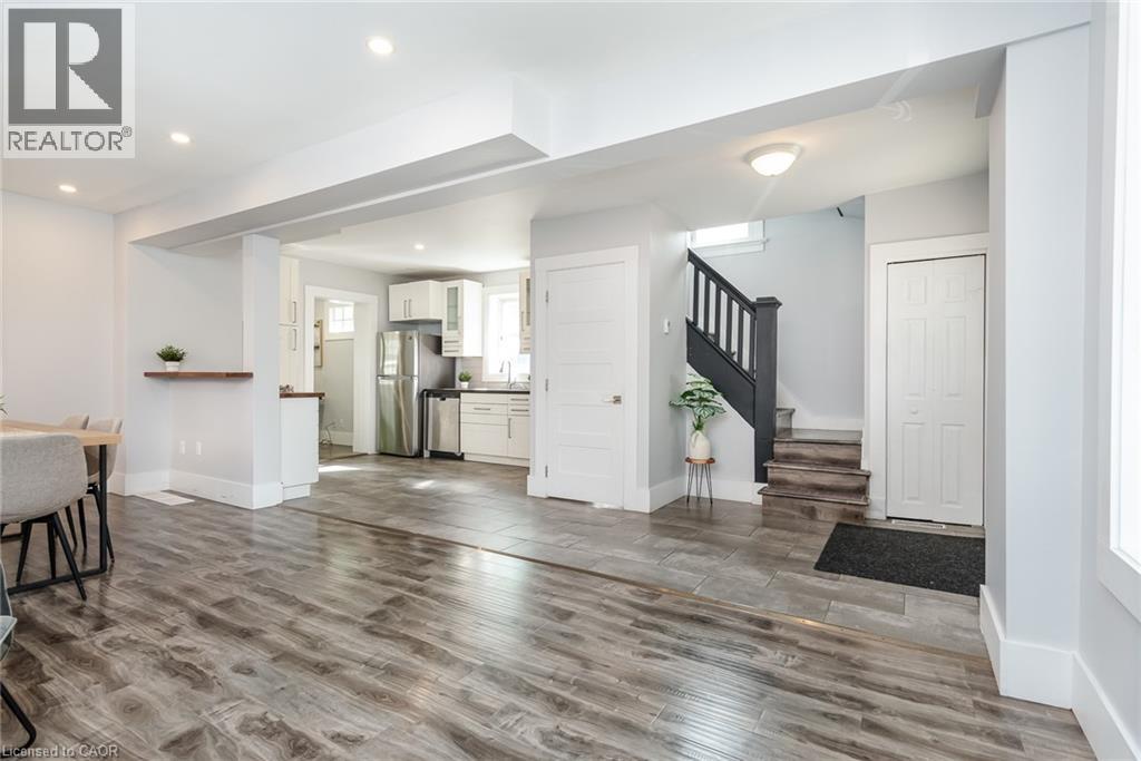 40 WOODLAND Avenue - 11
