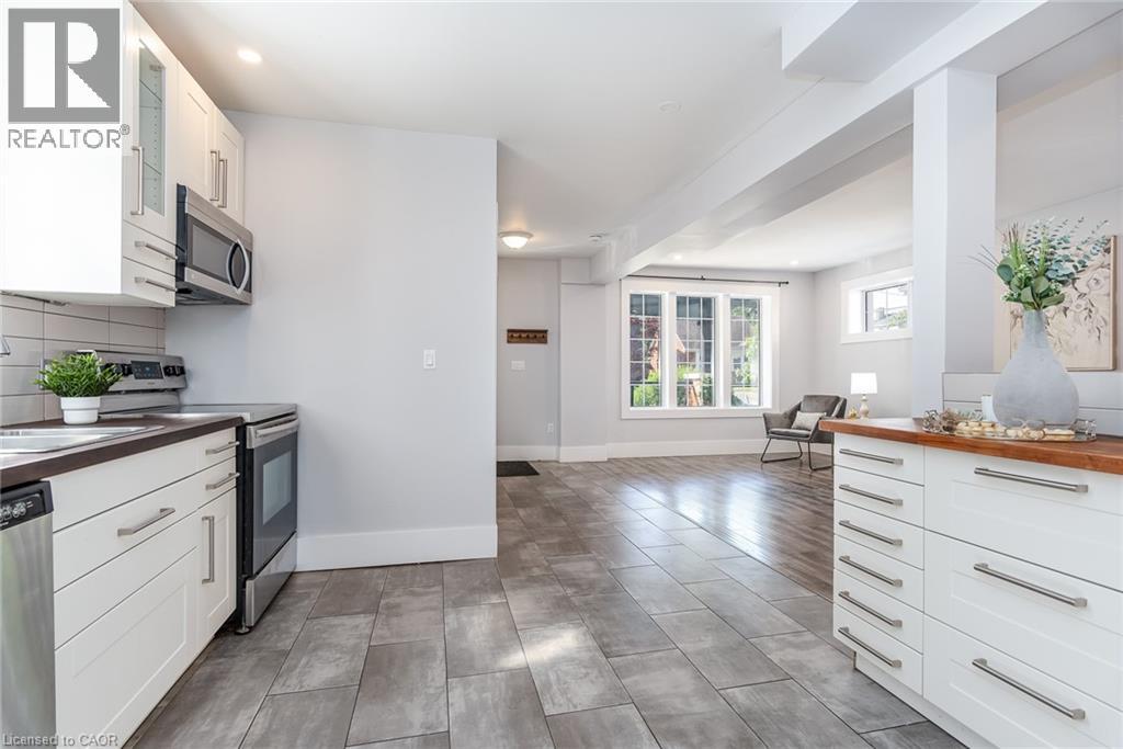 40 WOODLAND Avenue - 19
