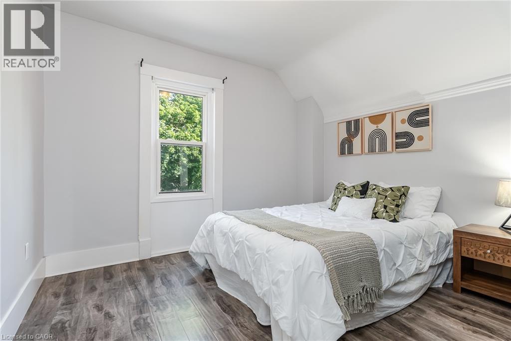 40 WOODLAND Avenue - 28