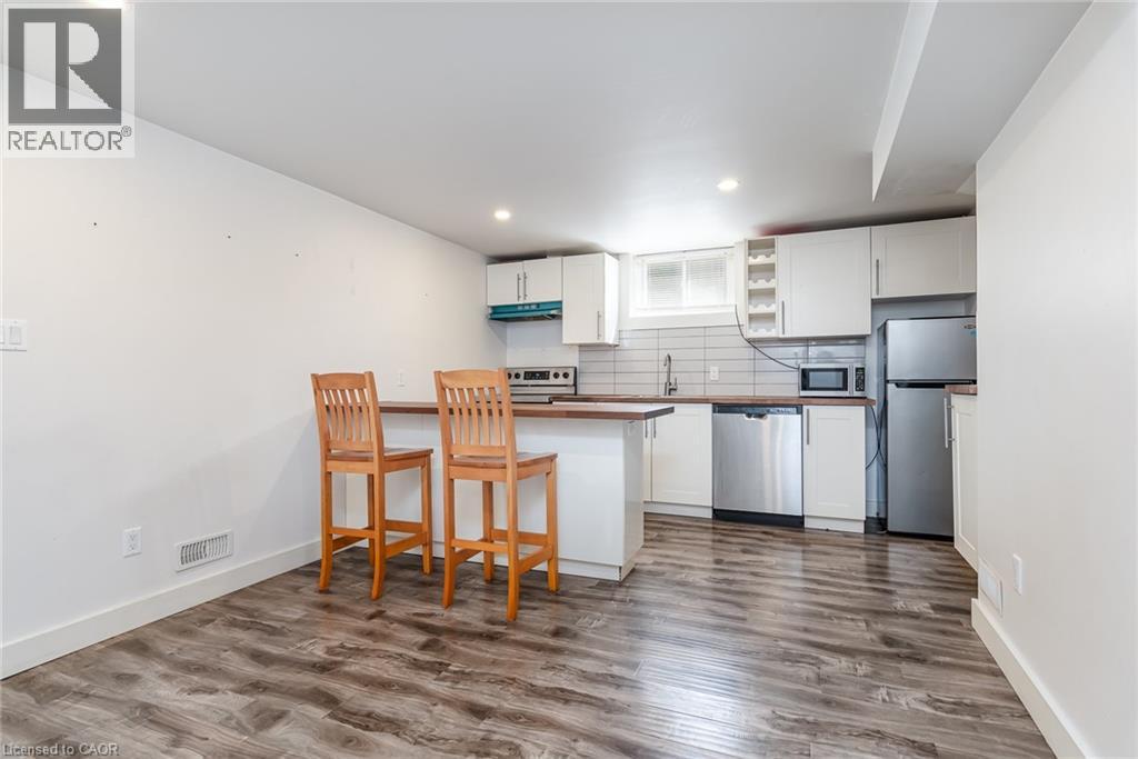 40 WOODLAND Avenue - 38