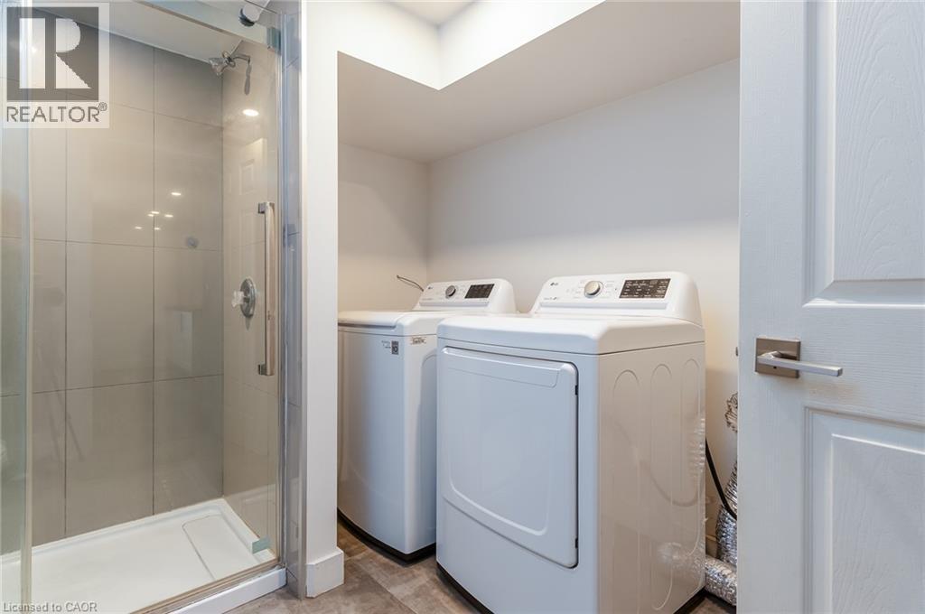 40 WOODLAND Avenue - 45