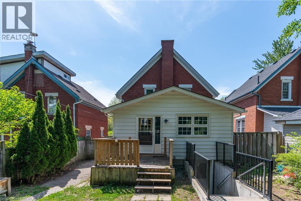 40 WOODLAND Avenue - 47