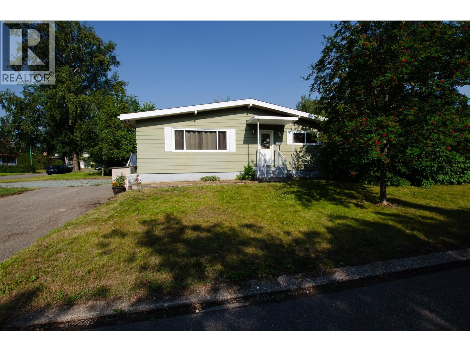 2775 HAMMOND AVENUE — $485,000