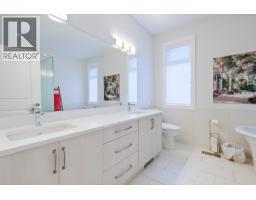 2241 Rojem Road, Kelowna, BC V1V2G3 Photo 24