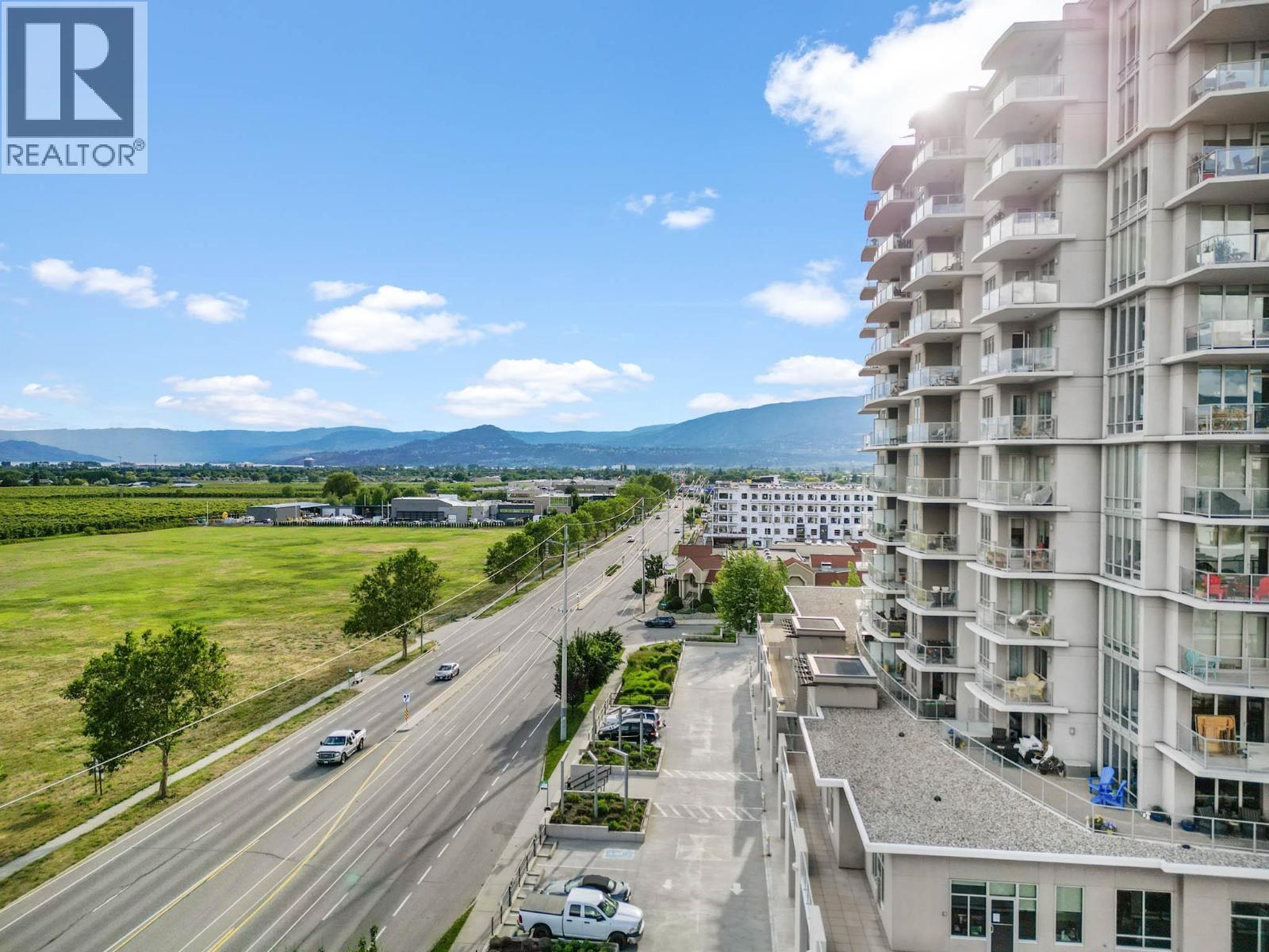 201 2040 Springfield Road, Kelowna