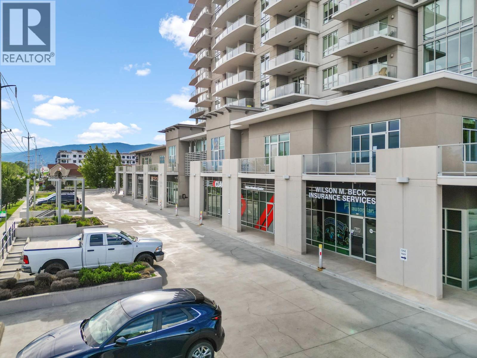 201 2040 Springfield Road, Kelowna