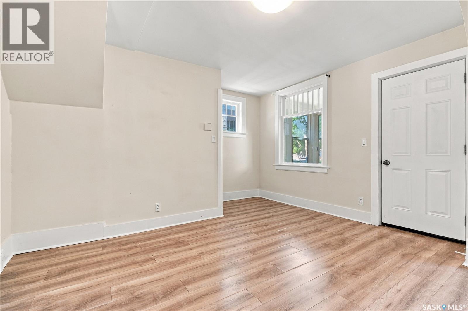 431 G AVENUE S - 11