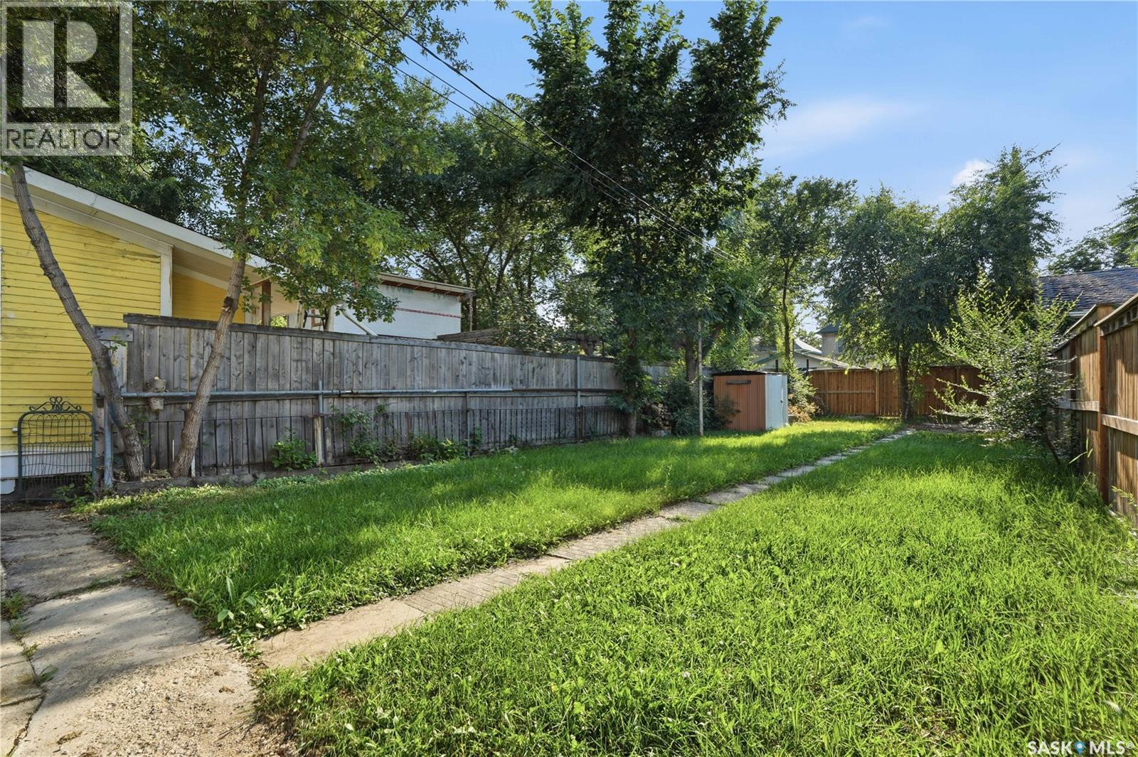 431 G AVENUE S - 37