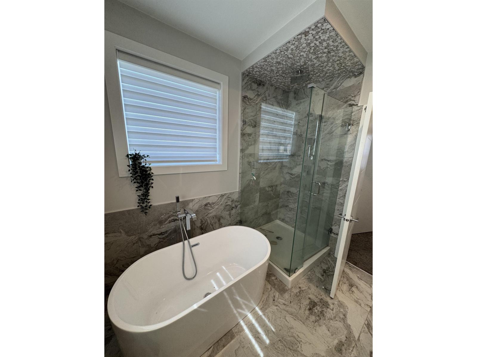 51144 FARMERS WAY, Eastern Hillsides, Chilliwack