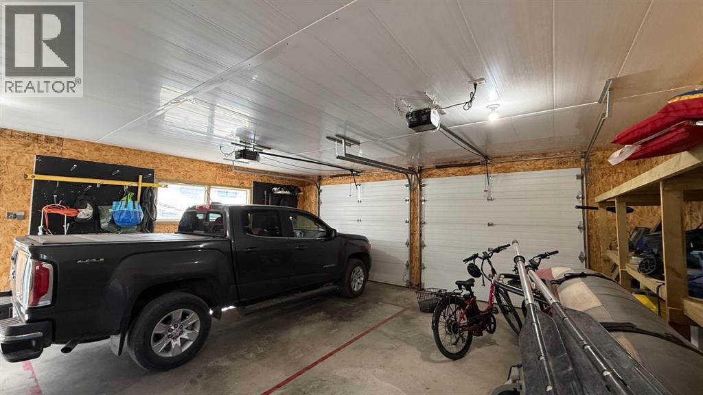 611 6 Avenue W - Image 40
