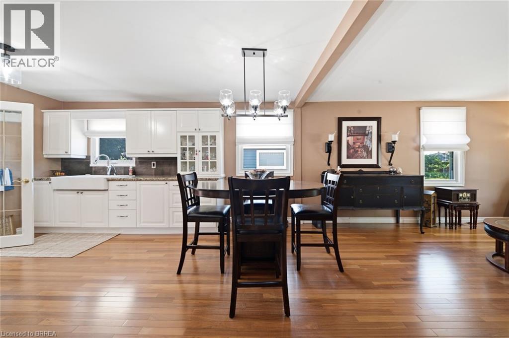 37 HILL Avenue - Image 14