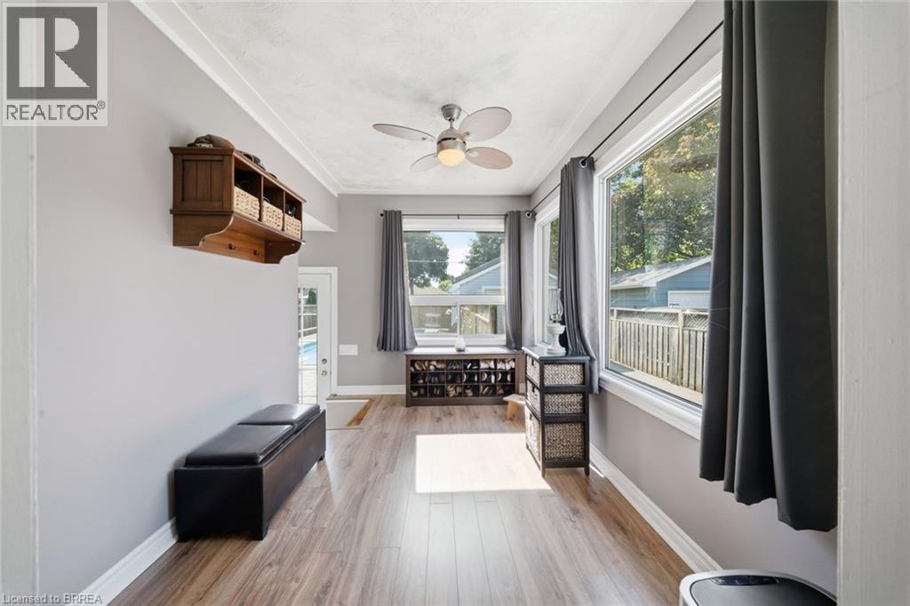 37 HILL Avenue - Image 17