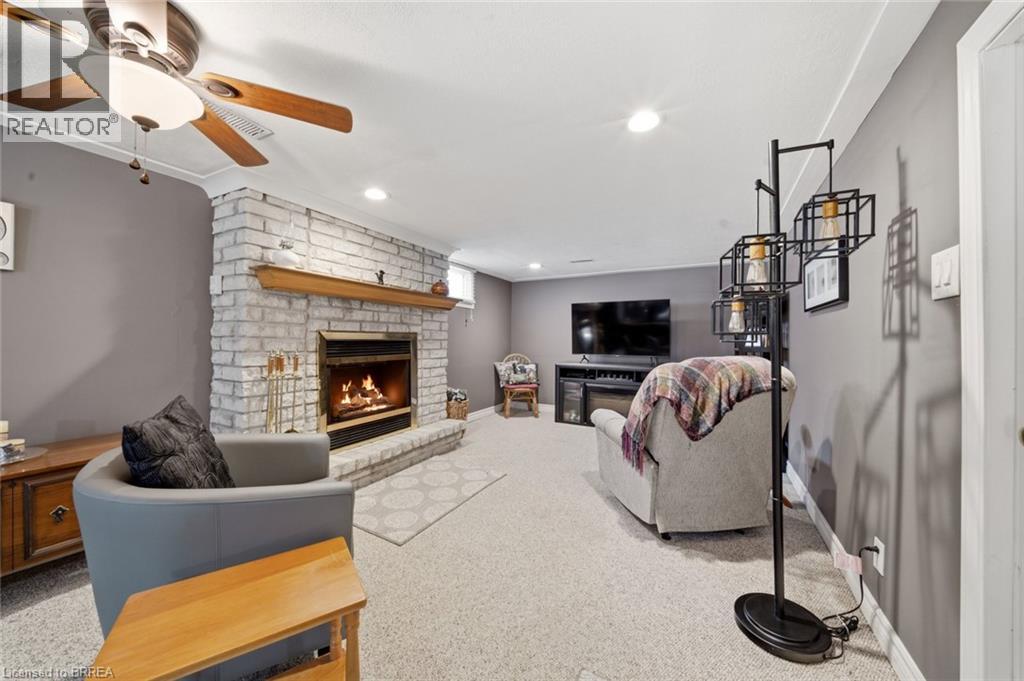 37 HILL Avenue - Image 28