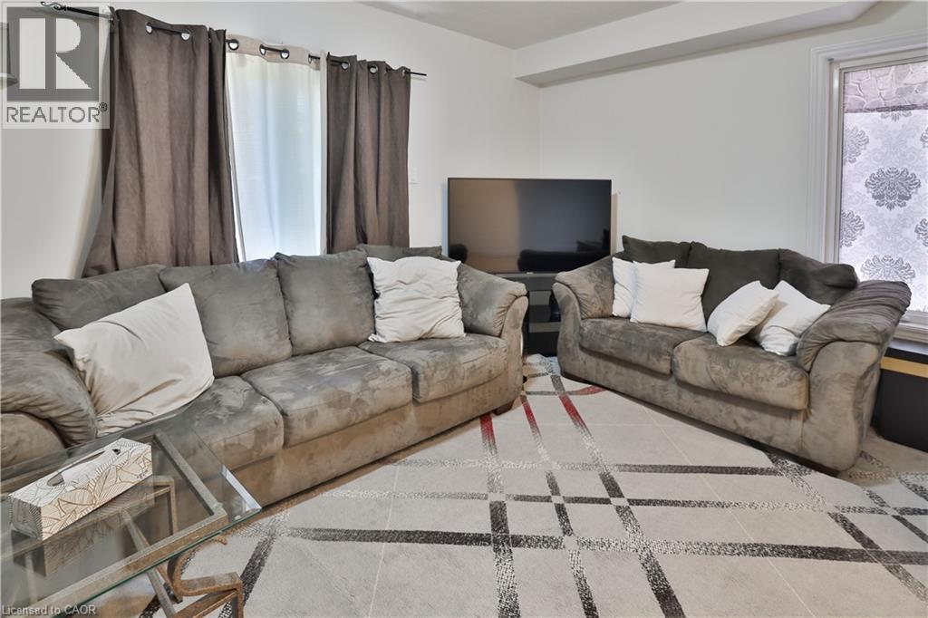 7214 TRIUMPH Lane - 29