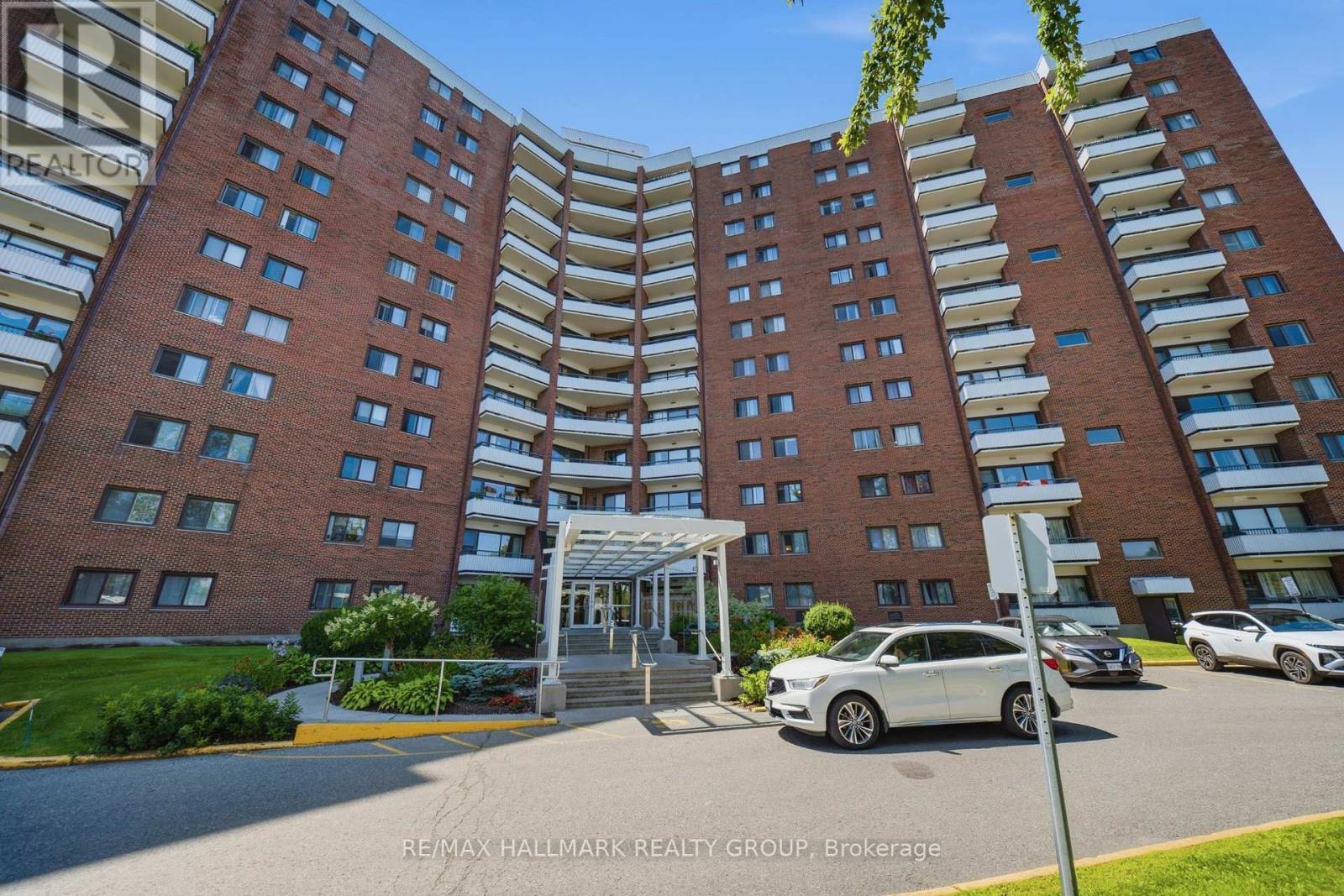 2 Bed, 1 Bath House for Rent in Ottawa – 714 – 20 CHESTERTON DRIVE, Ottawa – MLS# X13635278 - Image 19