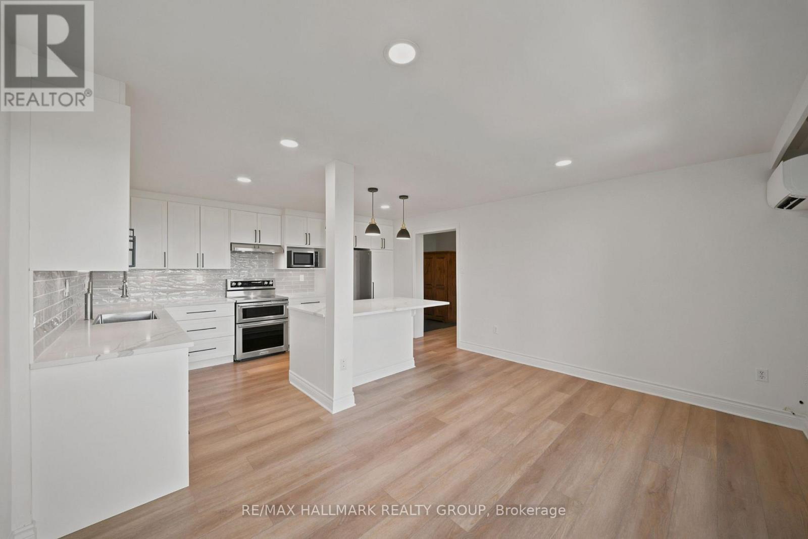 2 Bed, 1 Bath House for Rent in Ottawa – 714 – 20 CHESTERTON DRIVE, Ottawa – MLS# X13635278 - Image 6