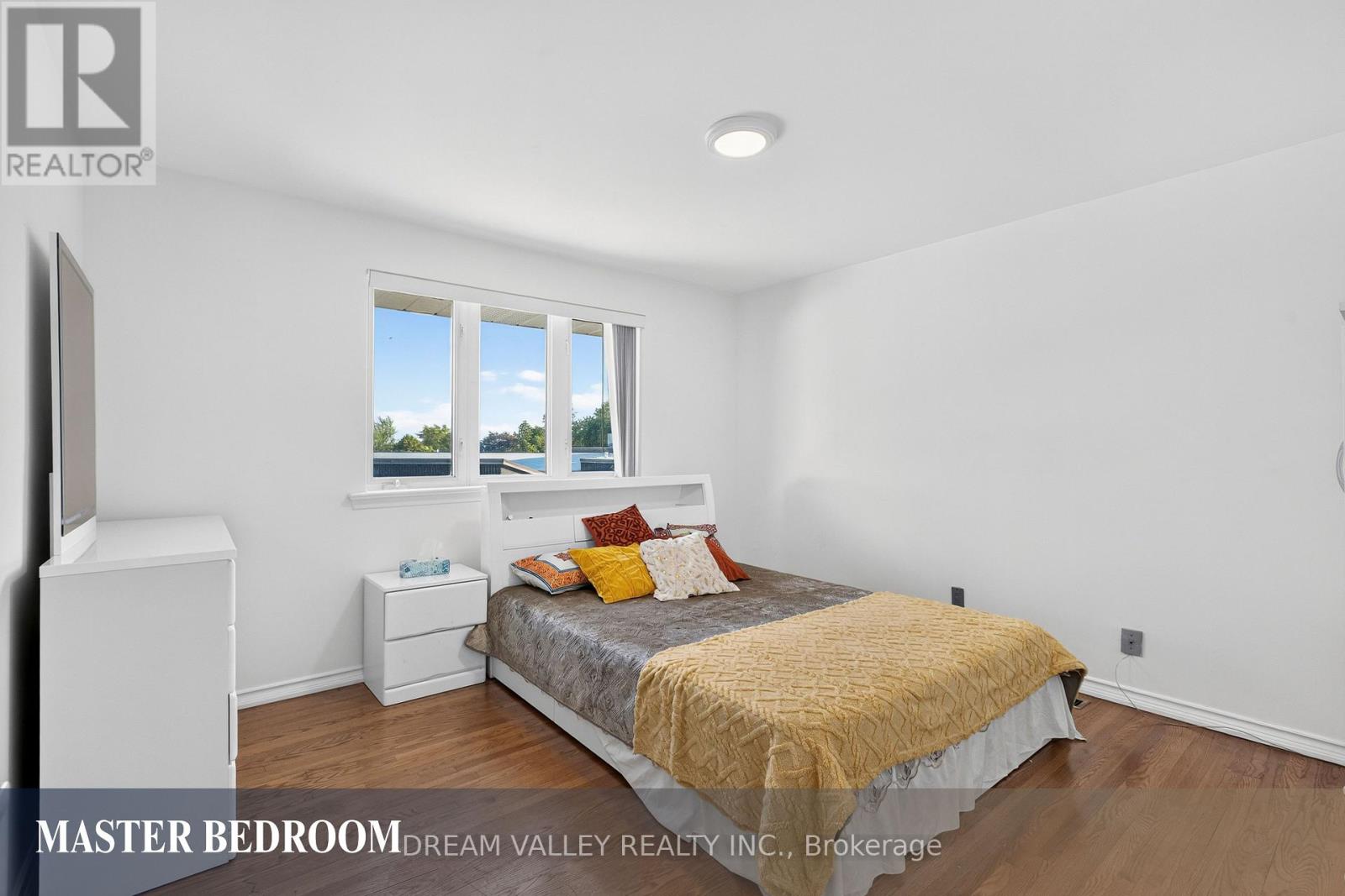 51 SLOLEY ROAD - Image 15
