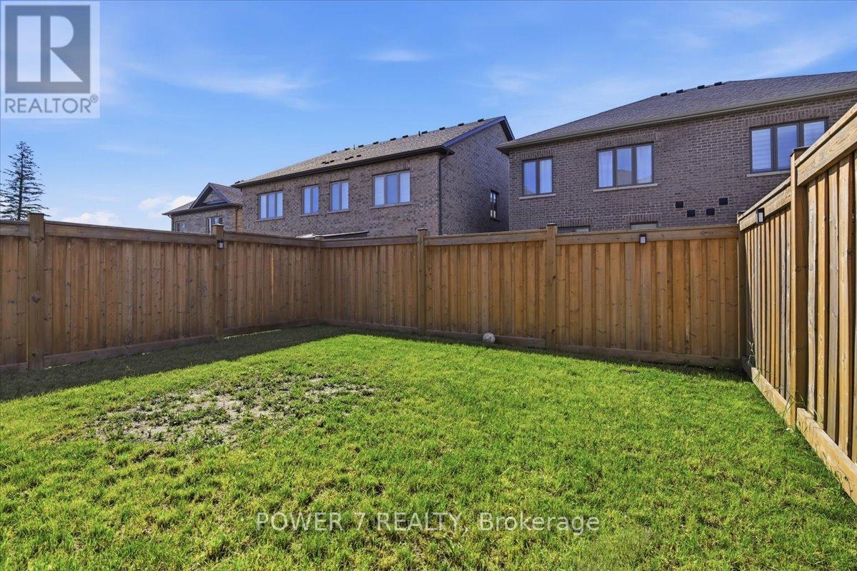 94 CONARTY CRESCENT - 27