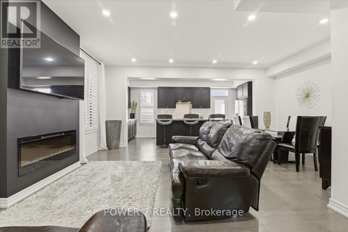 94 CONARTY CRESCENT - 5