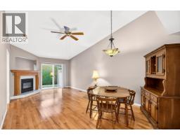 39 23580 Dewdney Trunk Road, Maple Ridge, BC V2X0S8 Photo 9