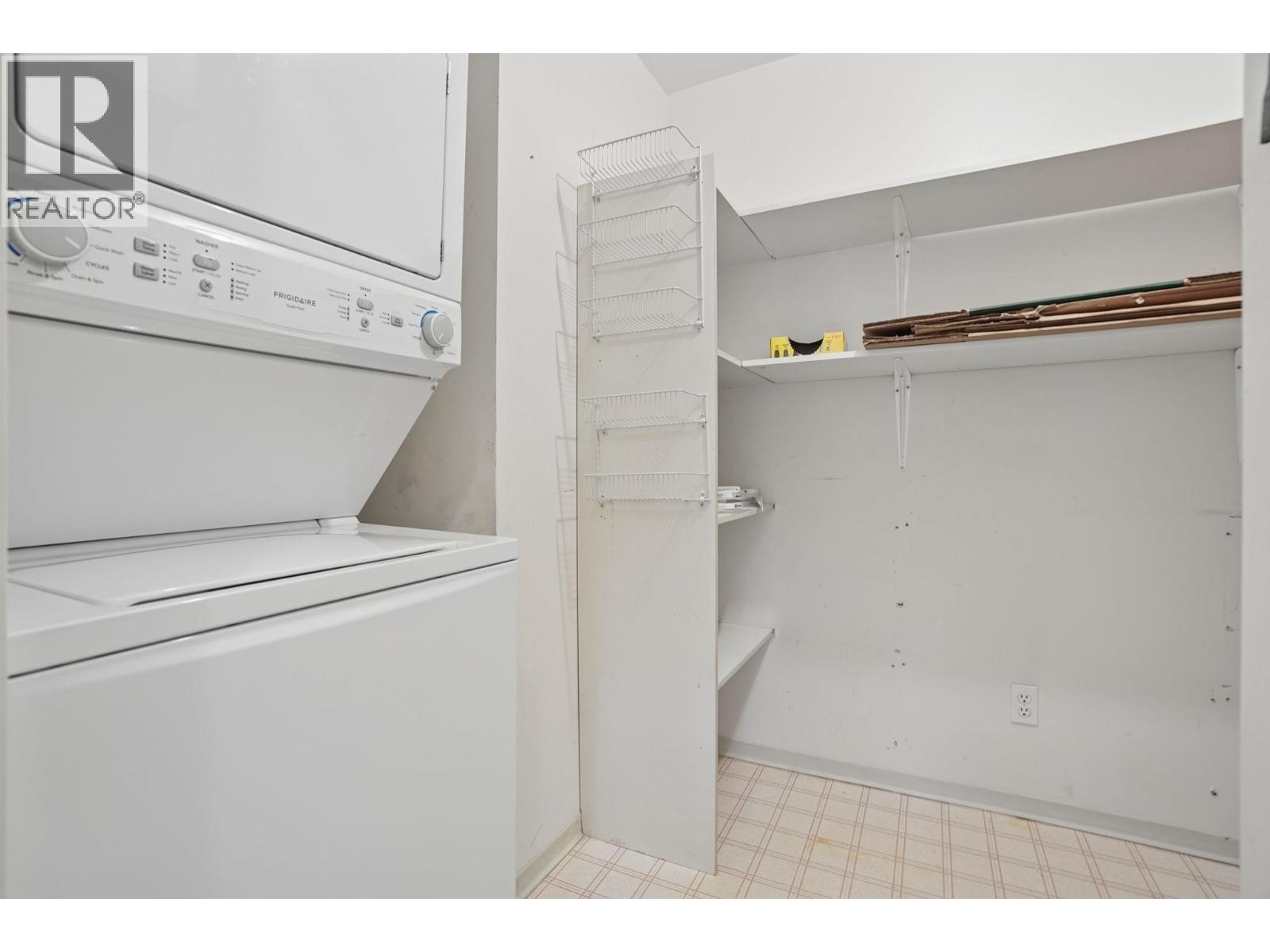 #308-4728 53 Street, Delta