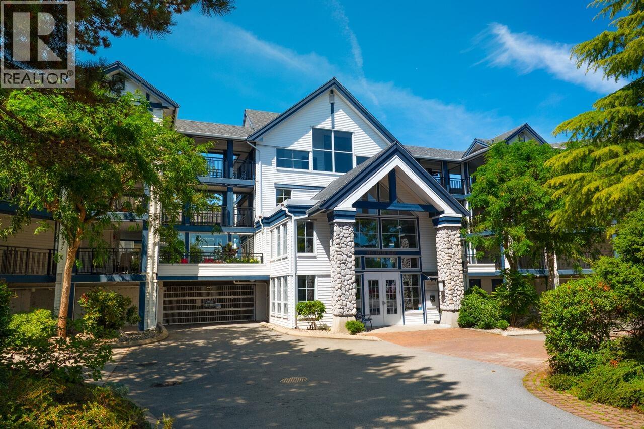#112-4955 RIVER Road, Delta