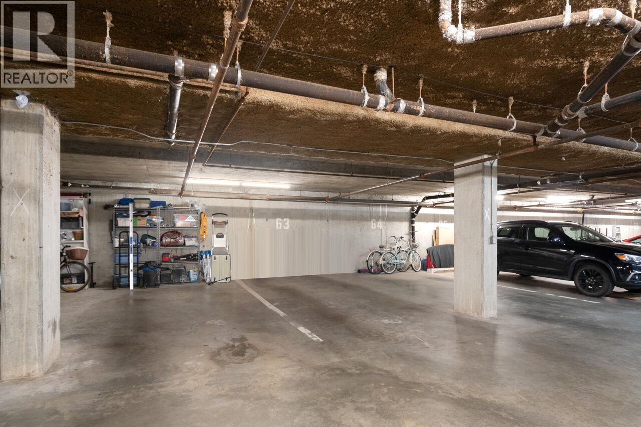 #112-4955 RIVER Road, Delta