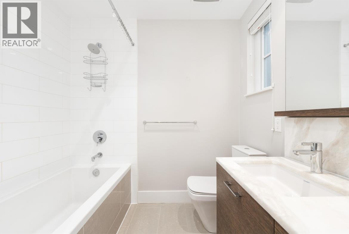 3 Bed, 2 Bath House for Rent in Vancouver – 6 238 W 62ND AVENUE, Vancouver – MLS# R3152127 - Image 19